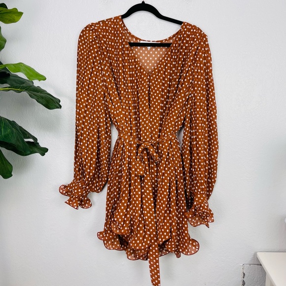 Endless Ross Polka Dot pleated Romper- Brown - Picture 3 of 9